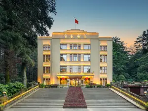 Lushan Building