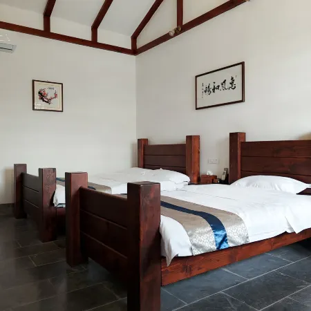 Zhongwei No. 1 Courtyard Hotel (Shapotou Area)