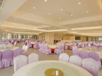 Huibao Hotel Hotels in Qujing