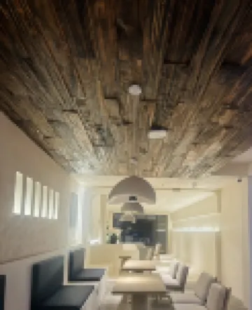 โรงแรมริมทะเลสาบชิงเฉิน ซานเช่ ทะเลสาบลู่กู