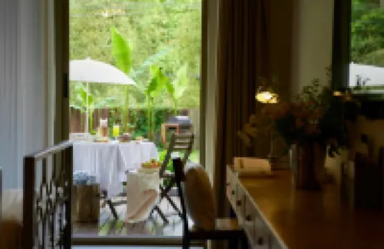 桐廬富春江天空之城民宿 鄰近石舍村的酒店