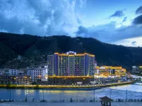 Yuexi Holiday Hotel Hotels in Zogang County