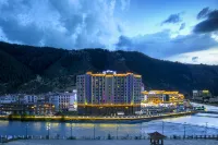 Yuexi Holiday Hotel Hotels in Zogang County