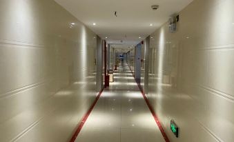 Zixing Xinghao Business Hotel