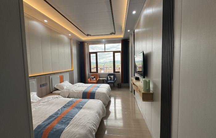 Lüqu Gaxiu Sai Xiong Yangguo Hotel