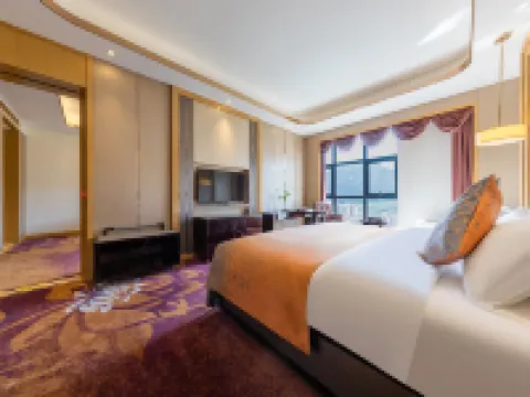 Four Seasons Garden Hotel Hotels in Libo