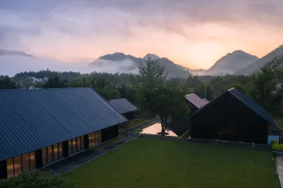 Mandapa Samba Reserve Hotels near Anhui Jingxian Fubao Temple