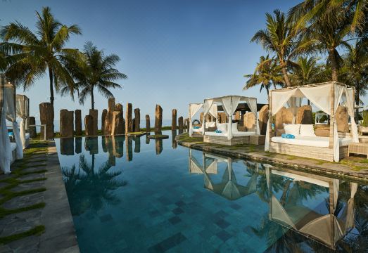 더 로얄 푸나마 - 아트 스위트 & 빌라의 럭셔리한 풀빌라