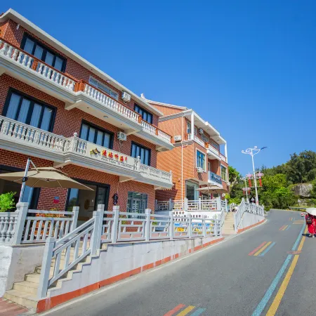 Meizhou Island Manyu Tinghai Homestay (Mazu Temple)