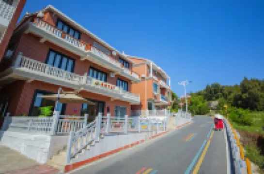 Meizhou Island Manyu Tinghai Homestay (Mazu Temple)