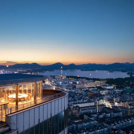 Zhejiang Grand Hotel Отели рядом с достопримечательностью «Площадь Улинь»