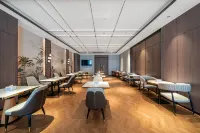 Tuke Hotel (Xuchang Central Park Furong Lake)