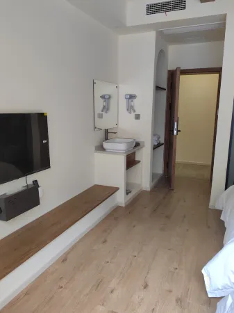 Qiju Mountain Wilderness Homestay Отели в г. Сиаоцзинь