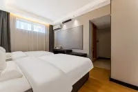 Hongdong  Whale International Hotel فنادق في خونغ تونغ