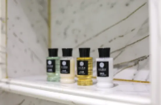 Baiyun International Hotel Hotels near Nanlou Mountain