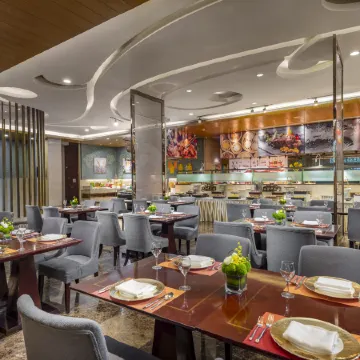 Crowne Plaza Yichang by IHG (Sanxia Tourist Center)