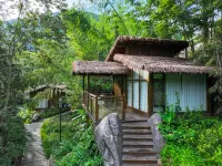 Helv Tourist Resort Homestay Отели в г. Чалин