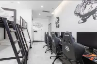 JW E-Sports Hotel (Mudanjiang Dongsi Tiao Road)