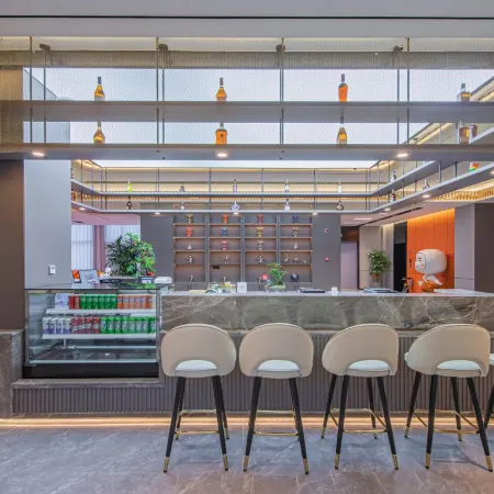 Ease Hotel · Zhi (Liyang Urban Area Wuyue Plaza)