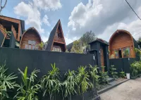 Umah Nanda Kintamani Hotel dekat Geosite Goa Lava