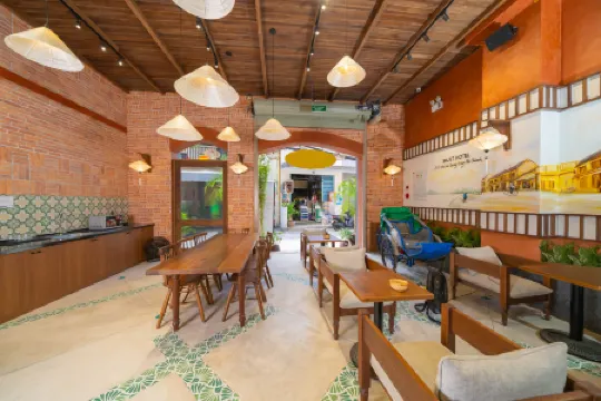 Sujet Hotel Da Nang Отели рядом с достопримечательностью «Vietnam News Computing Center»