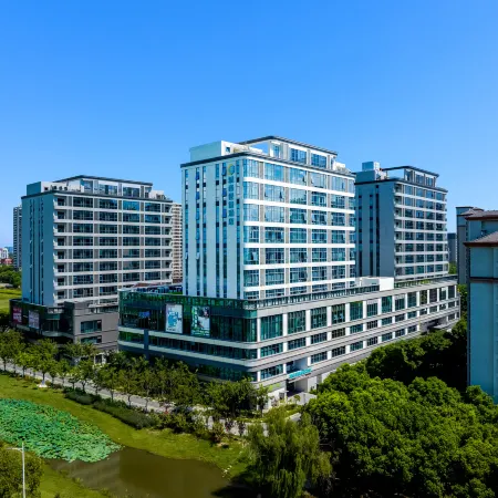 City Comfort Inn Hotel (Kunshan Zhangpu Huiyue Square)