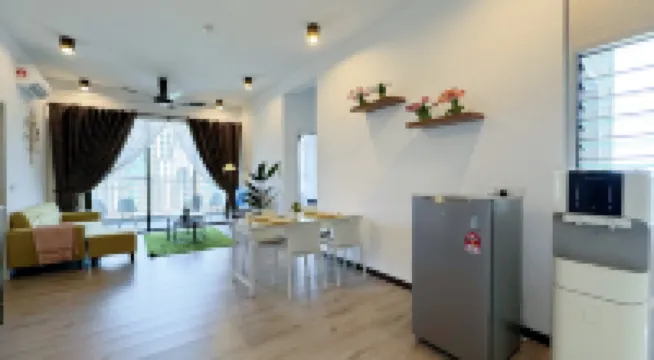 Putrajaya Antara Residence Air-Con Suite Facing Lake View Hotels near Anjung Floria