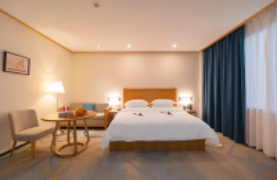 紅葉ホテル（南寧華僑城大帽天街）