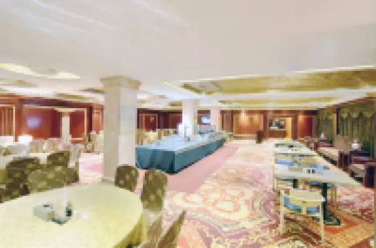 โรงแรมแกรนด์ห่าวหลี่ไหล (โรงเรียนมัธยมศึกษาซานหมิงอันดับ 1)