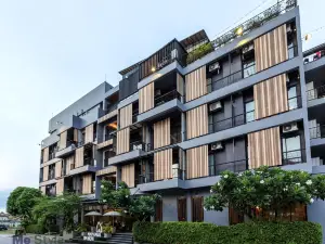 Amphawa Nanon Hotel