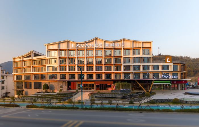麗楓飯店（武功山遊客中心店）