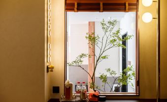 Longzhu Hotel (Qinghuiyuan Overseas&OCT Harbour PLUS)