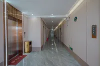 豪庭酒店（西雙版納勐海店） - 停車場