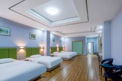 Victoria Hotel (Cenxi Hospital of Traditional Chinese Medicine) Hotels near Xiao Square