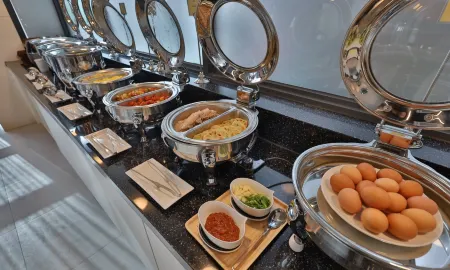 Daegu Billion Western Hotel Отели рядом с достопримечательностью «Daegu Arboretum»