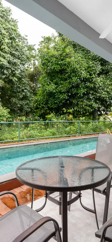 ห้องดูเพล็กซ์พร้อมทางเข้าสระว่ายน้ำ(koko)