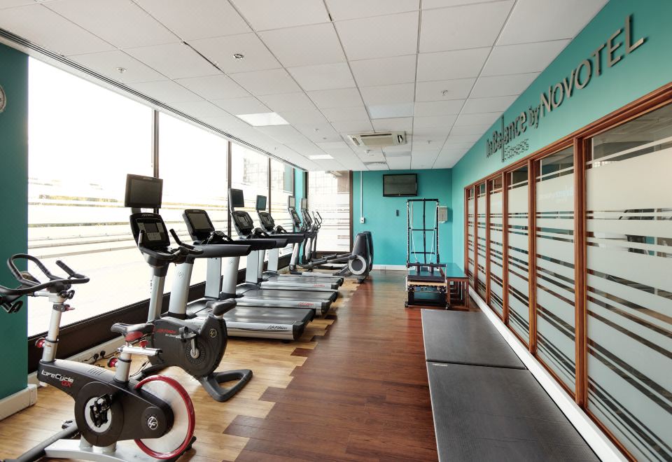 노보텔 런던 웨스트