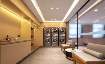 Starway Hotel (Harbin Railway Station Branch)