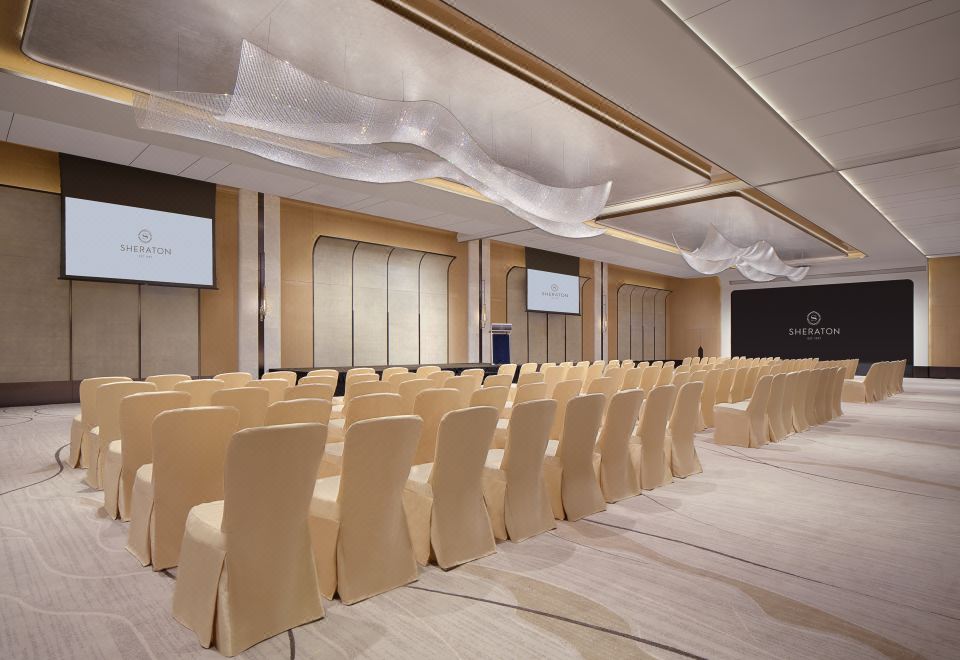 3. 쉐라톤 홍콩 호..