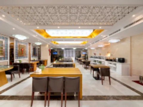 Wanda Spring Business Hotel (Daqing Sa'ertu Wanda Plaza) Hoteles en Daqing