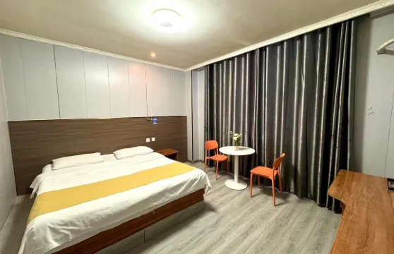 磁縣驛佳尚品酒店