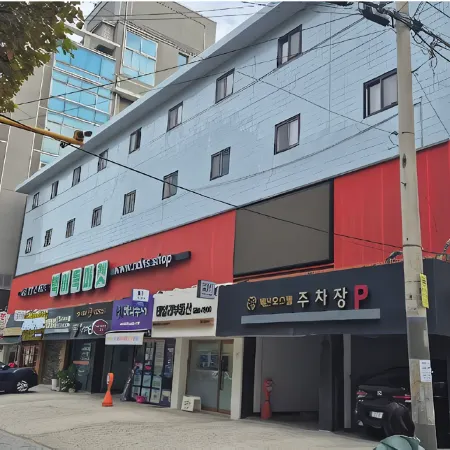 Gangnam Seven Hostel