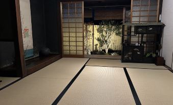 Tetsu-juro (former Ogunis residence) ,  Himeji Castles back parlor-like"400-year-old inn"