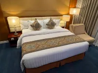 The Avenue Plaza Hotel Hotels in Naga