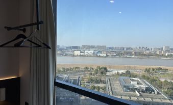Yunqi Hotel