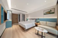 EZZI Hotel (Huayang Subway Station Exhibition Center) Hotels in Chengdu