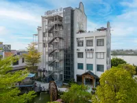 富齡船民宿（仏山容桂漁人港） ディーゼルエンジン1959周辺のホテル