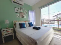 Vacation Home  near Airport and White Sand Beaches