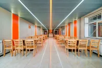 Genhe Xuexiang Junlai Hotel