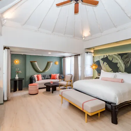 Davinia Resort Hua Hin Отели рядом с достопримечательностью «Статуя Будды»